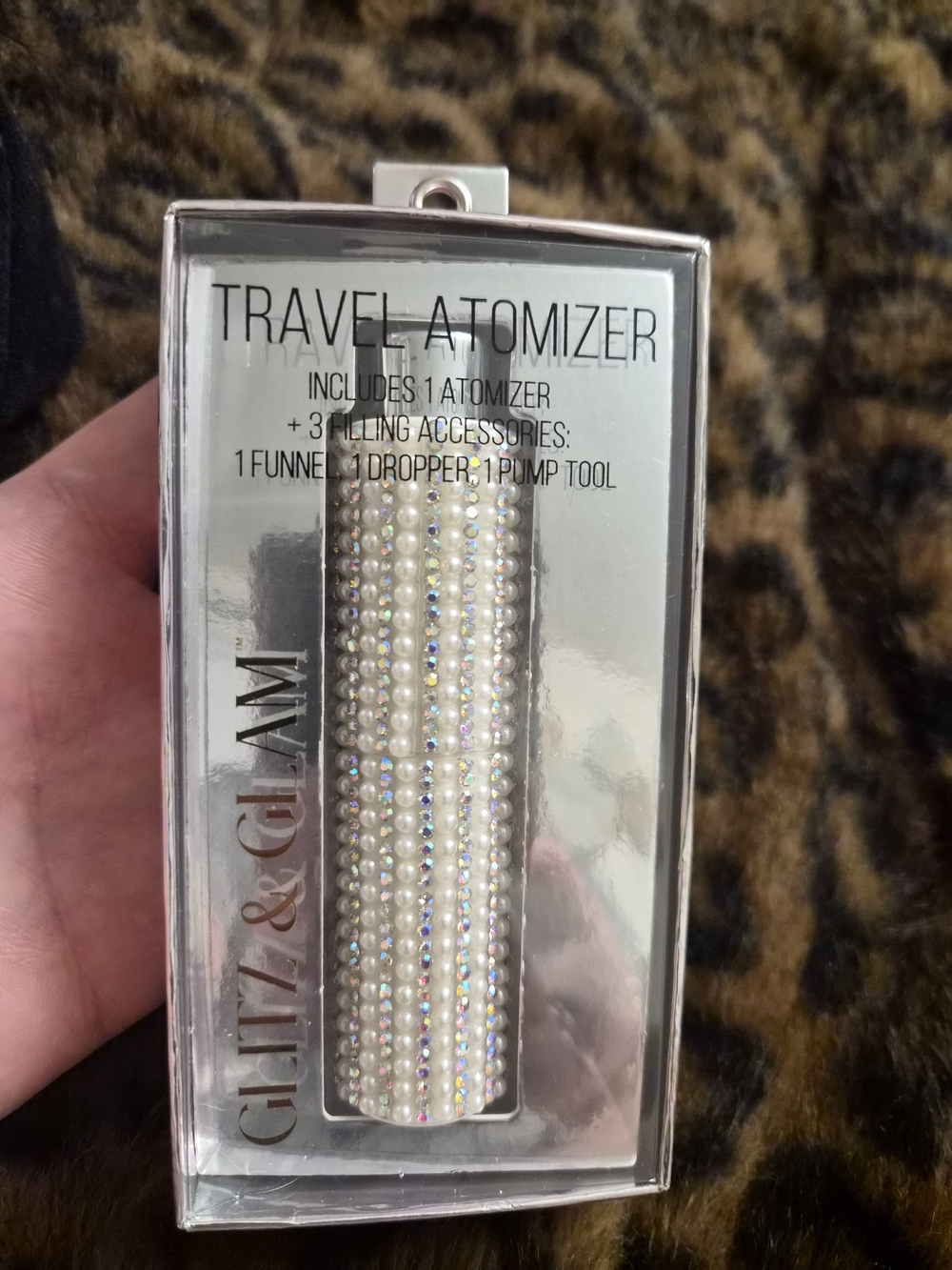 Chita & Glam Pearl Crystal Travel Atomizer - White